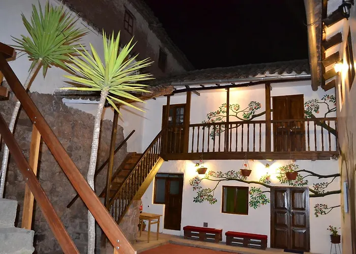 Tucan * Cuzco
